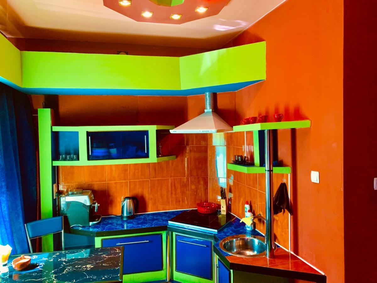 One-Bedroom Apartment On Gagarina Харков Екстериор снимка